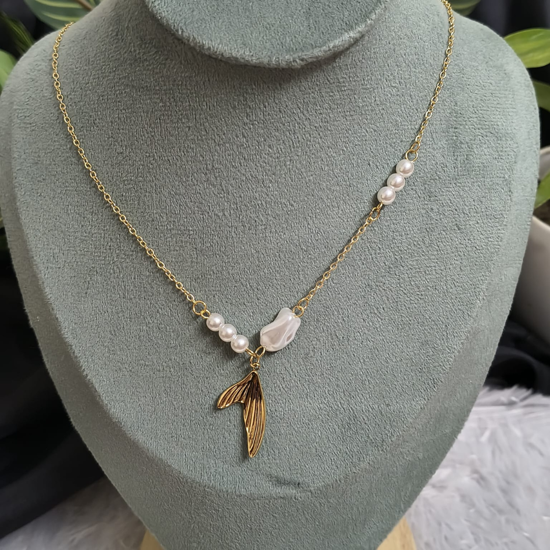 Shell Charm Necklace – High Quality, Anti-Tarnish, 18K Gold Plated