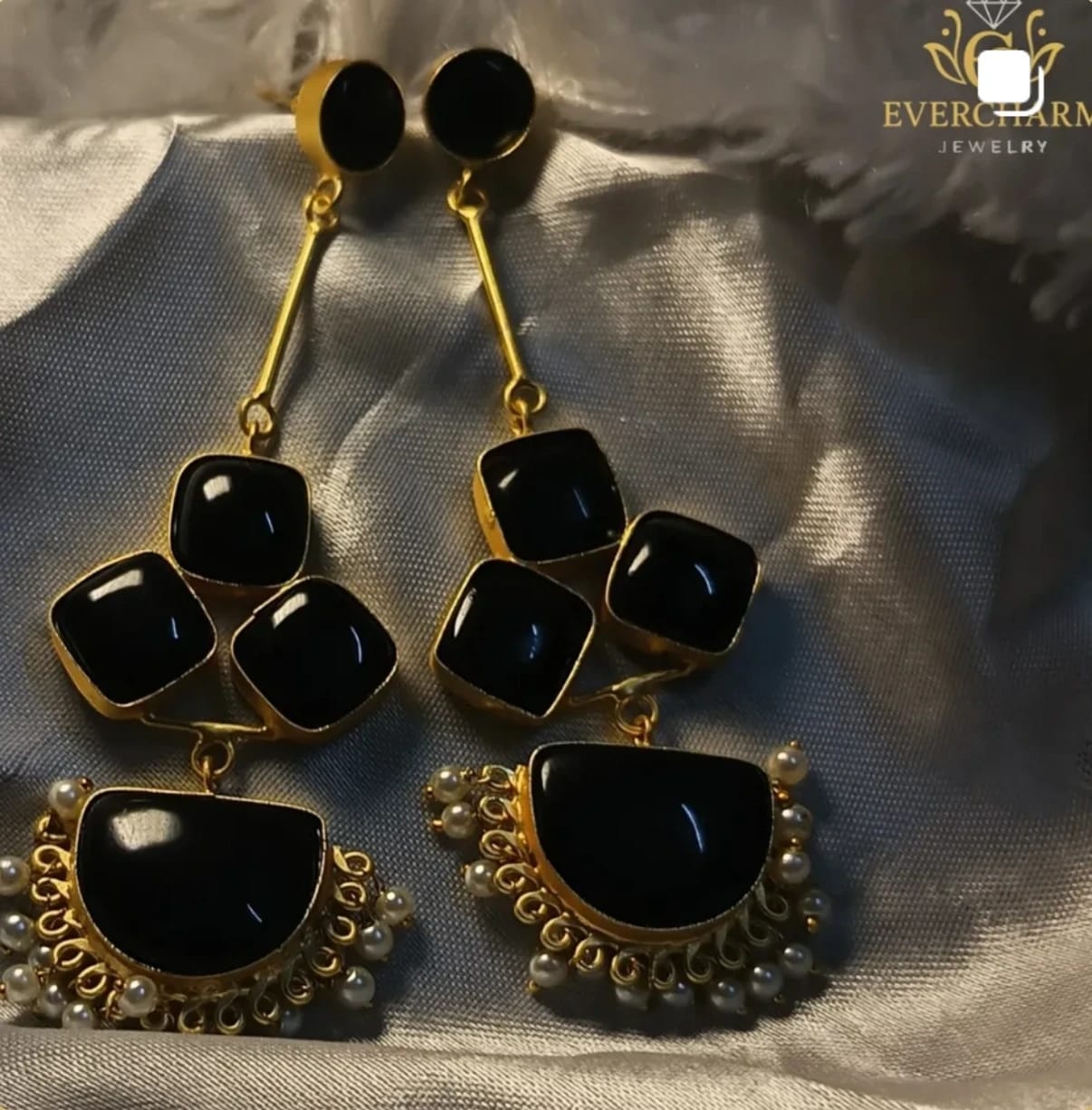 BRASS TRADITIONAL LONG EARRING