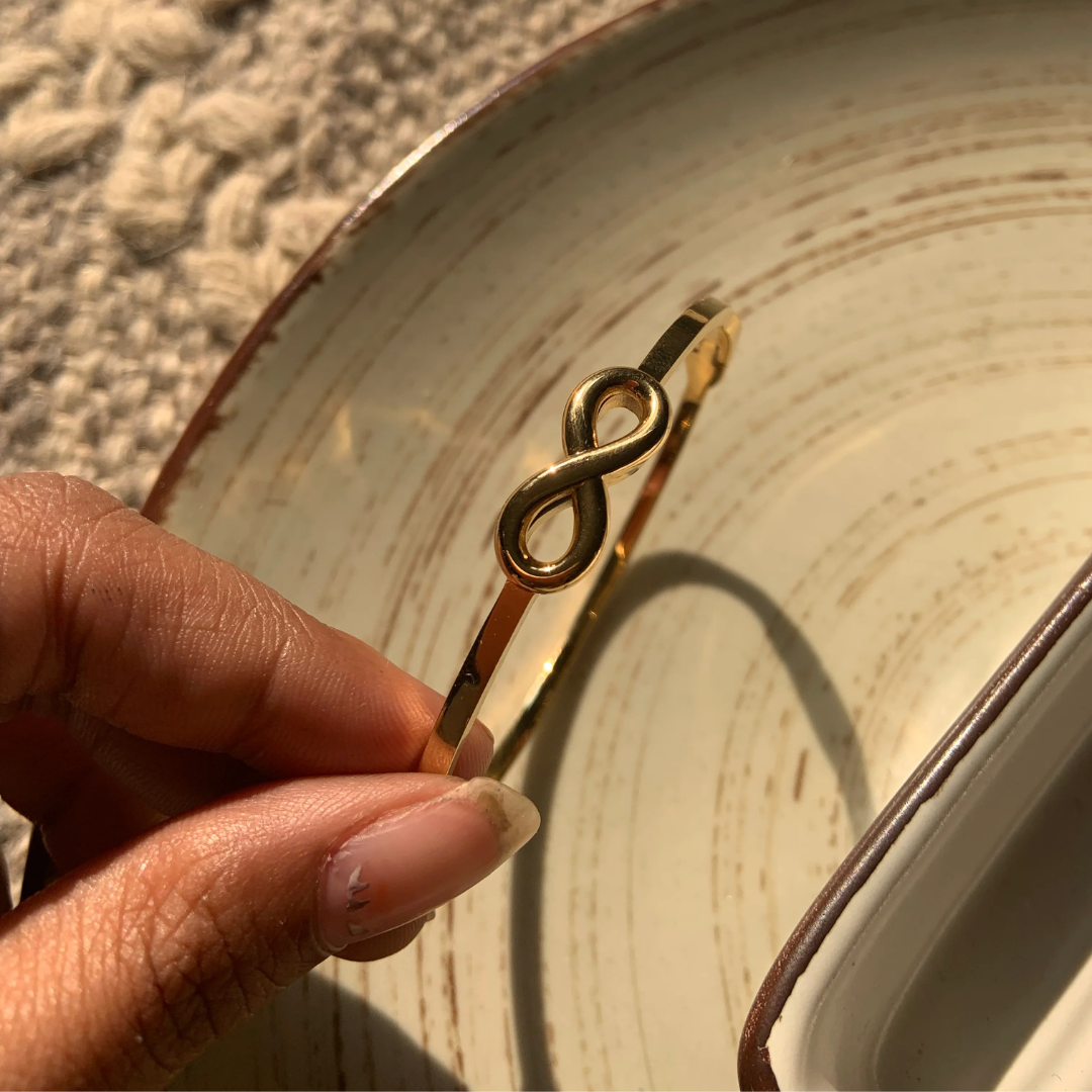 Infinity Baby Size Bracelet – 18K Gold Plated