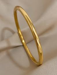 lain Regular-Size High-Quality Bracelet – 18K Gold Plated, Anti-Tarnish